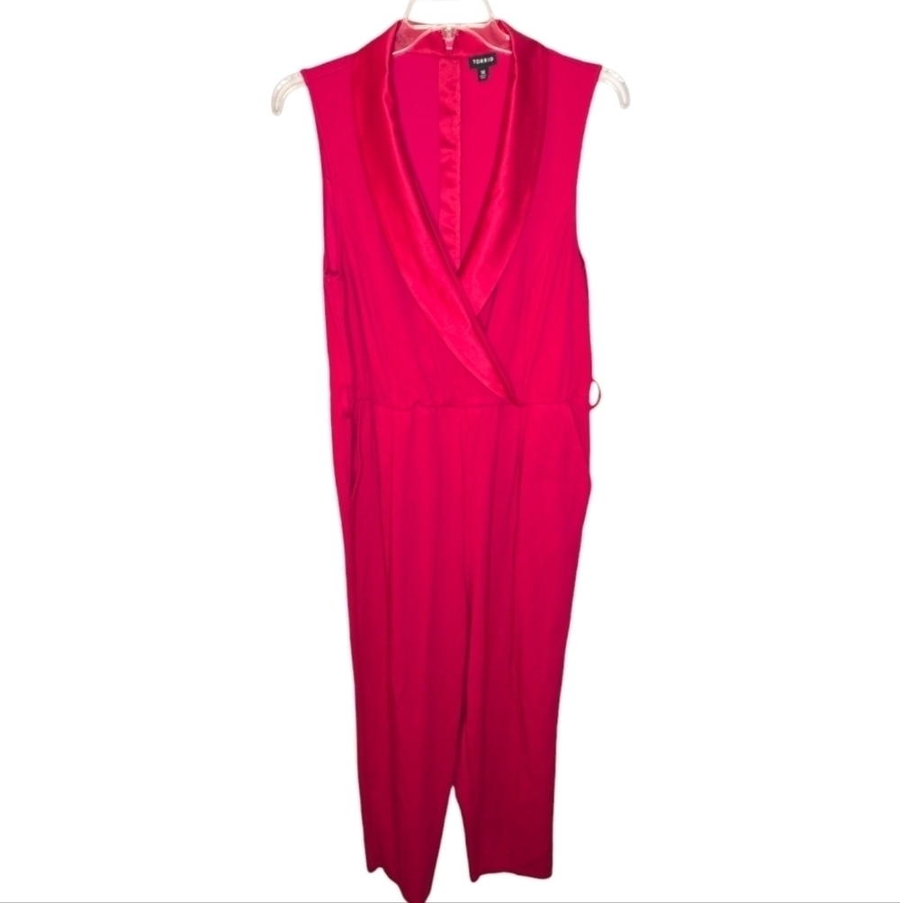 Torrid pink full bodysuit silk lapell big and tall woman's size 18